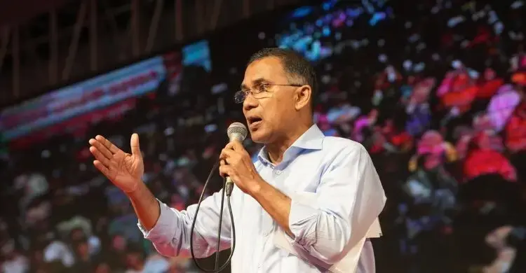 সাড়ে তিন দশক পর পুরুষ প্রধানমন্ত্রী পাচ্ছে দেশ