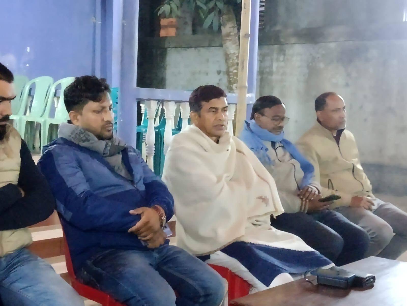 পঞ্চগড়ের বোদায় সাংবাদিকদের সাথে ফরহাদ হোসেন আজাদের  মতবিনিময় সভা
